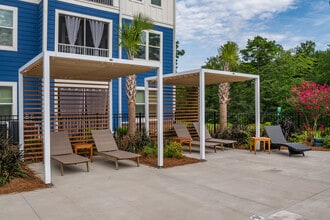 Overlook Point in Charleston, SC - Building Photo - Building Photo