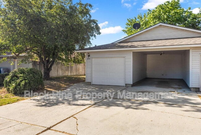 property at 10507 W Irving Ct