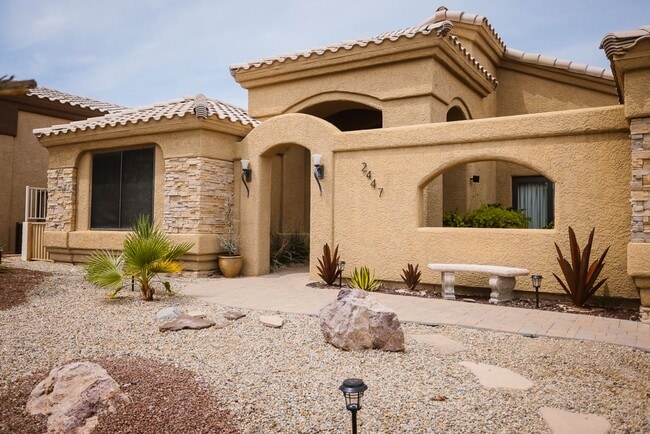 2447 Dawn Dr in Lake Havasu City, AZ - Building Photo - Building Photo