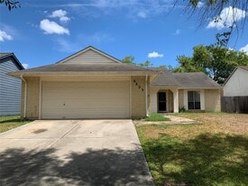 6823 Blue Ridge Dr in Richmond, TX - Building Photo