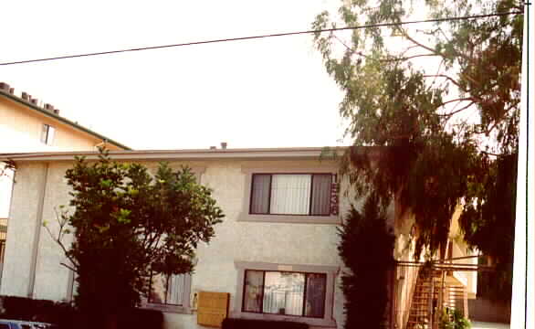 1536 W 261st St in Los Angeles, CA - Building Photo