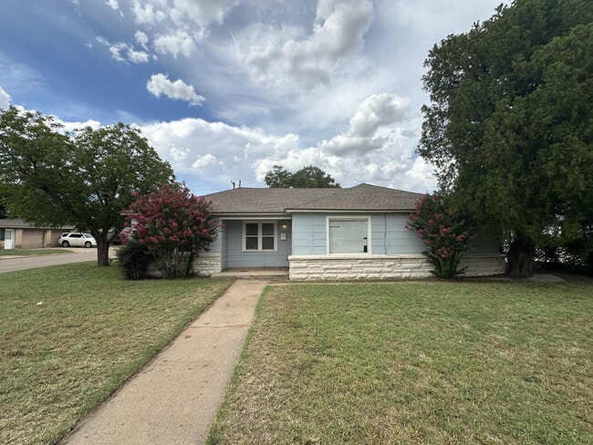 property at 4120 33rd St