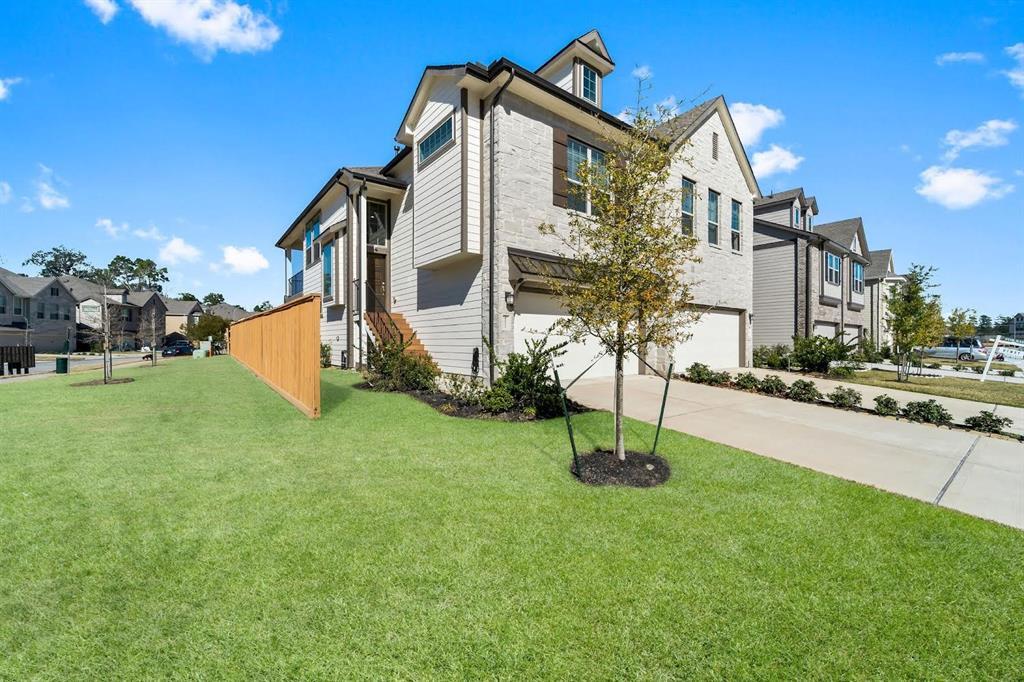 4217 Merry Mill Dr in Spring, TX - Foto de edificio