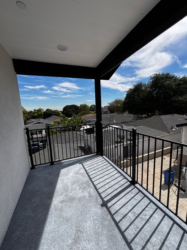 property at 1541 W 213th St