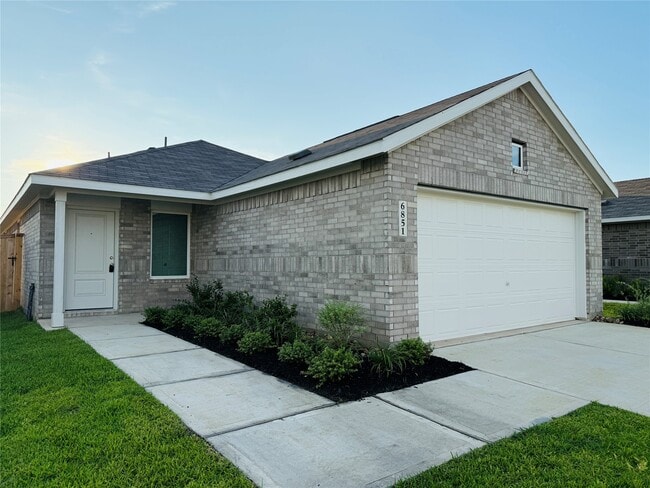 property at 6851 Lantana Leaf Ln