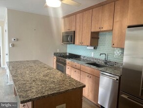 2660 Greenbriar Ln in Annapolis, MD - Building Photo - Building Photo