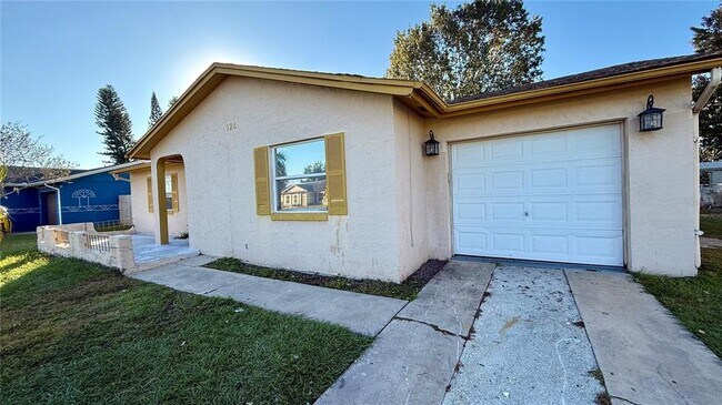 126 Zacalo Way in Kissimmee, FL - Building Photo - Building Photo
