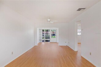 1701 Pinehurst Rd in Dunedin, FL - Building Photo - Building Photo