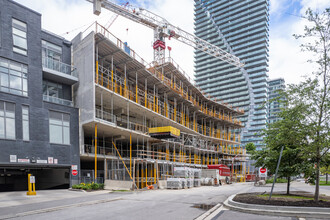 Water's Edge at the Cove in Toronto, ON - Building Photo - Building Photo