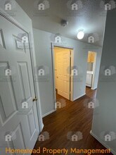 1472-1474 Falcon Loop in Independence, OR - Building Photo - Building Photo