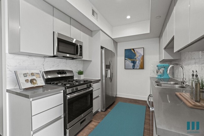 Gramercy Park by Wiseman in Los Angeles, CA - Building Photo - Building Photo