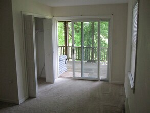 123 Schoonover Ln in East Stroudsburg, PA - Building Photo - Building Photo