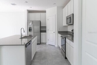 223 Brave Rd in Davenport, FL - Building Photo - Building Photo