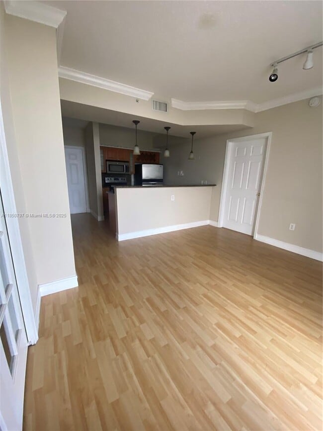 property at 1 Glen Royal Pkwy
