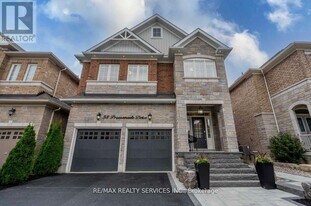 58 Promenade Dr in Whitby, ON - Building Photo