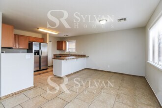 42478 W Hillman Dr in Maricopa, AZ - Building Photo - Building Photo