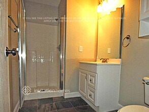 142 Lake Catherine Cir in Groveland, FL - Foto de edificio - Building Photo