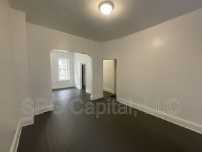 829 W Poplar St in York, PA - Building Photo - Building Photo