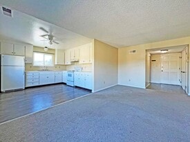 146 Gibson St, Unit 4 in Ukiah, CA - Building Photo