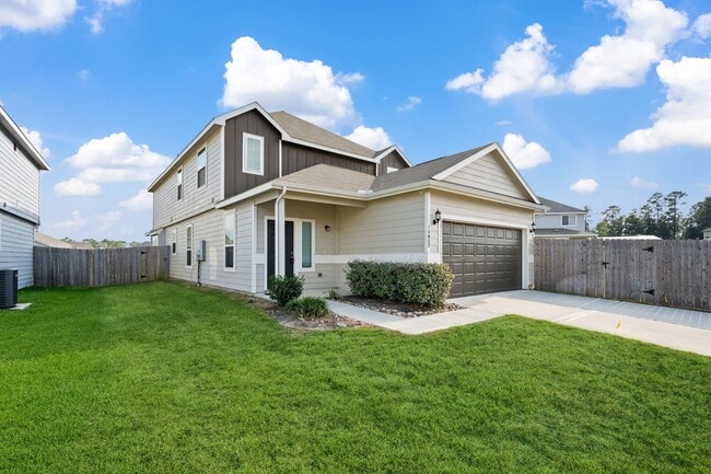 property at 14032 Lamprey Dr