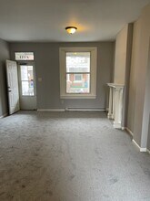 2331 W Firth St in Philadelphia, PA - Building Photo - Building Photo