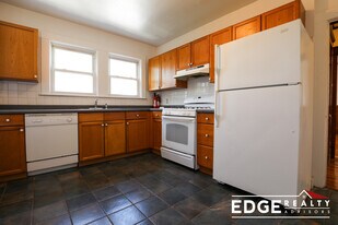 90 Harriet St, Unit 1 in Boston, MA - Building Photo