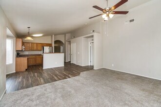 5324 S 29th Ln in Phoenix, AZ - Building Photo - Building Photo