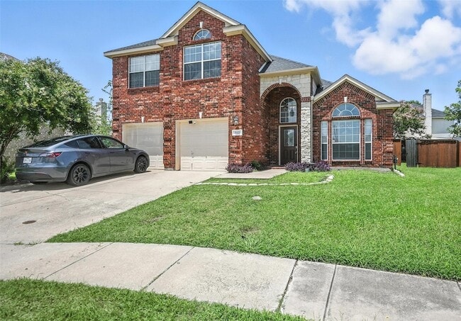 property at 312 Larkspur Ct