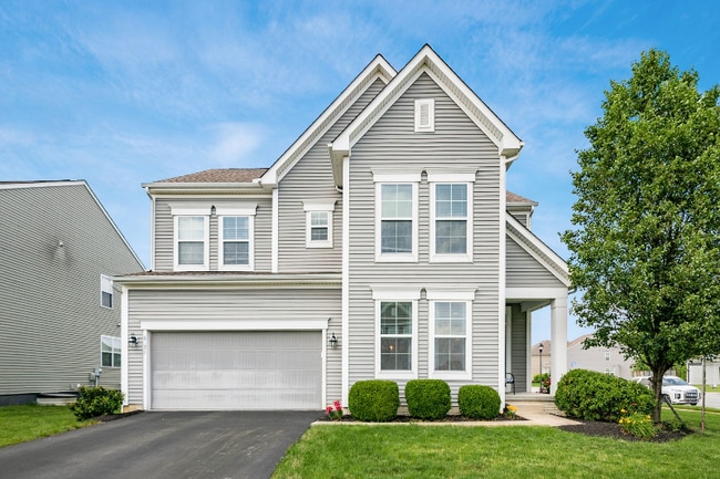6138 Longwood Dr