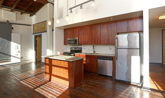 The Lofts at Franklin Apartments