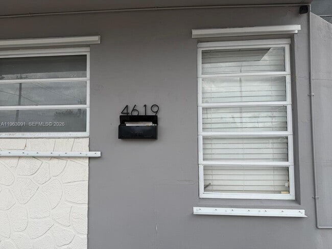 4617 NW 2nd Terrace in Miami, FL - Building Photo - Building Photo