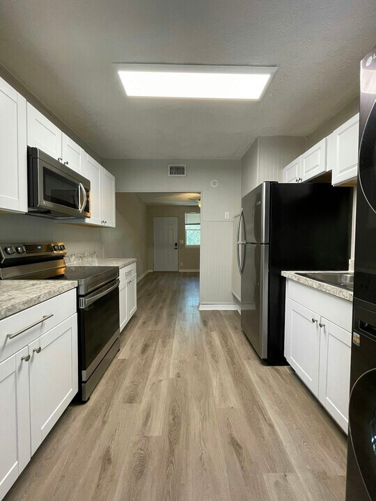 1575 W 19th St in Jacksonville, FL - Building Photo