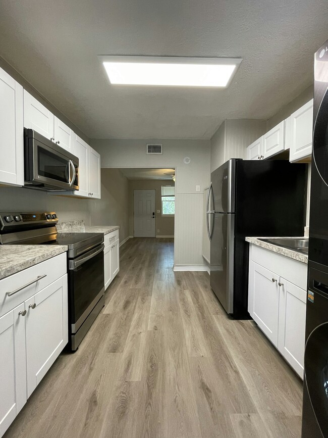 property at 1575 W 19th St