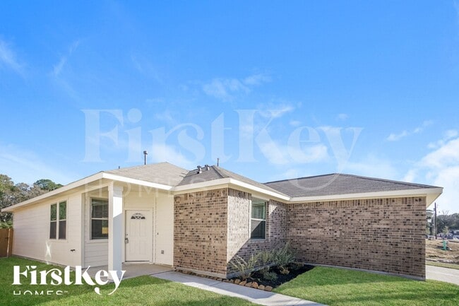 11021 Patriot Ct in Cleveland, TX - Building Photo - Building Photo