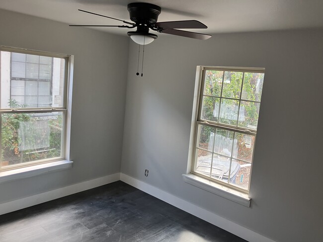 3701 Guaranty St in Dallas, TX - Building Photo - Building Photo