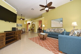 8167 Fan Palm Way in Kissimmee, FL - Building Photo - Building Photo