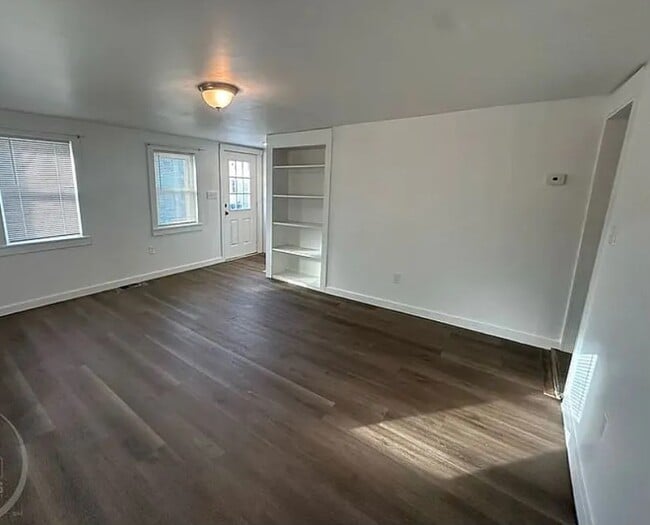 34 Pleasant St, Unit 30-34 Pleasant in Fitchburg, MA - Building Photo - Building Photo