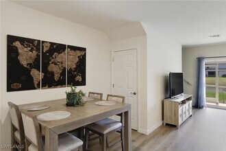 15338 Wildflower Cir in Naples, FL - Building Photo - Building Photo