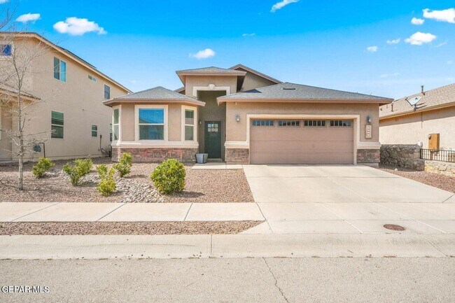 property at 2225 Glitter Point