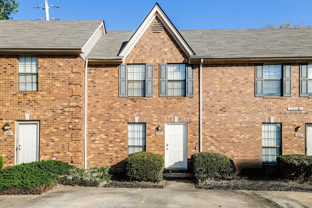 7778 Biloxi Cove in Millington, TN - Building Photo