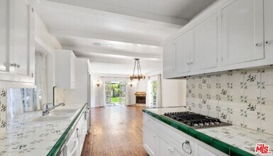 426 Georgina Ave in Santa Monica, CA - Building Photo - Building Photo