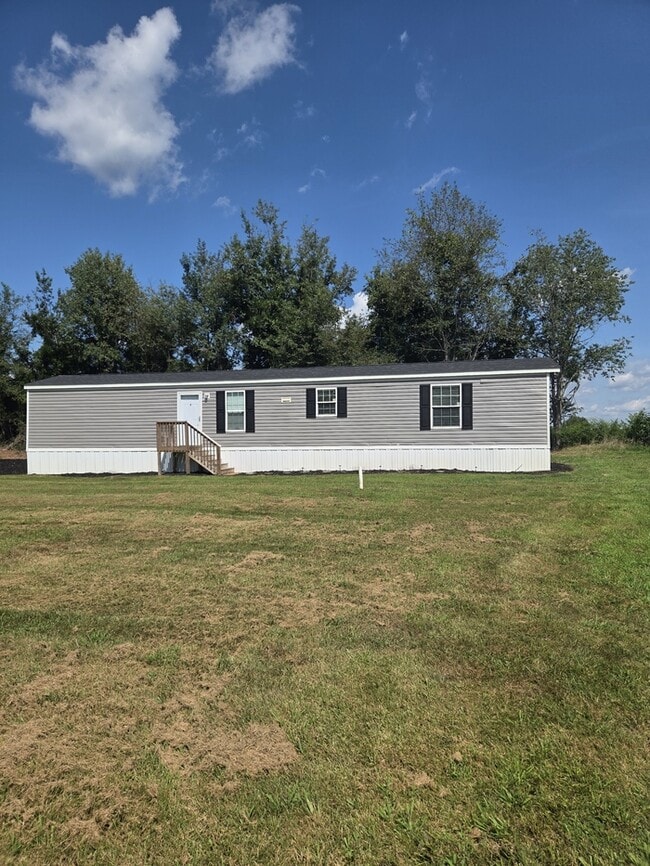 property at 105 Lakisha Ct