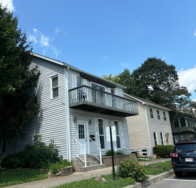 107 N Front St, Unit Unit2