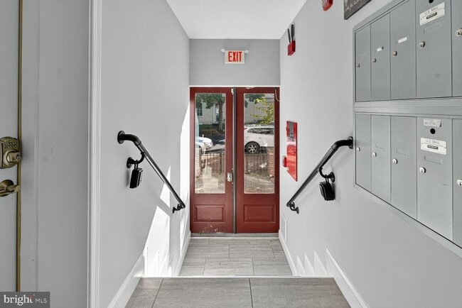 133 7th St SE