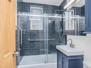 1425 Thieriot Ave in Bronx, NY - Building Photo - Building Photo