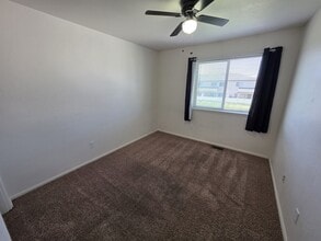 2492 Brookwillow Loop in Grand Junction, CO - Building Photo - Building Photo