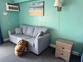 1207 S Ocean Blvd in Myrtle Beach, SC - Building Photo - Building Photo