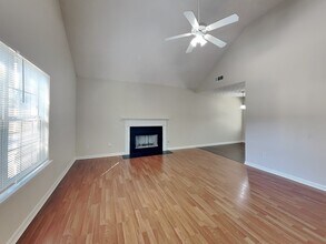 1939 Redwood Trace in Ellenwood, GA - Building Photo - Building Photo