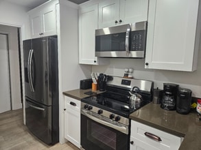 105 Marigold Ln in Las Vegas, NV - Building Photo - Building Photo