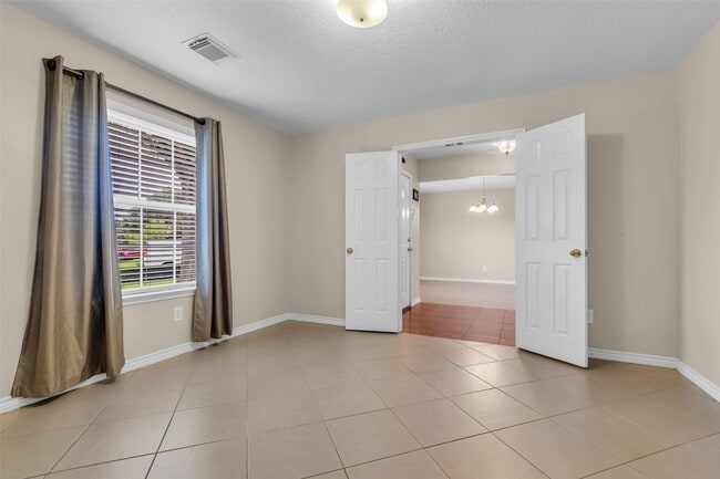 10906 Cayman Mist Dr in Houston, TX - Building Photo - Building Photo